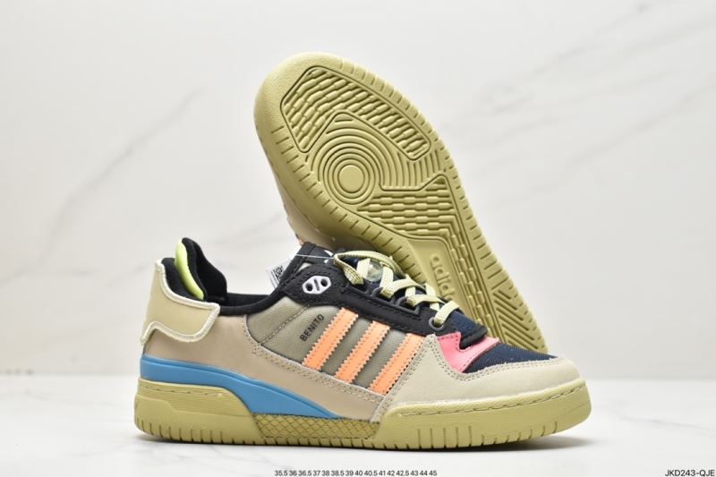 Adidas Sneakers